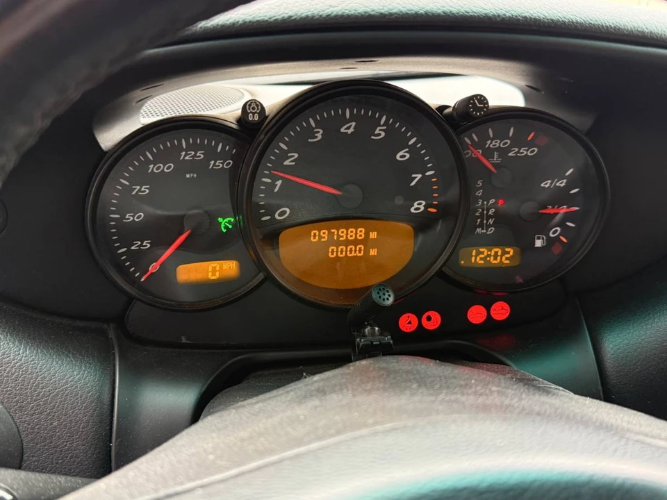 2001 Porsche 986 Boxster - Image 5 of 17