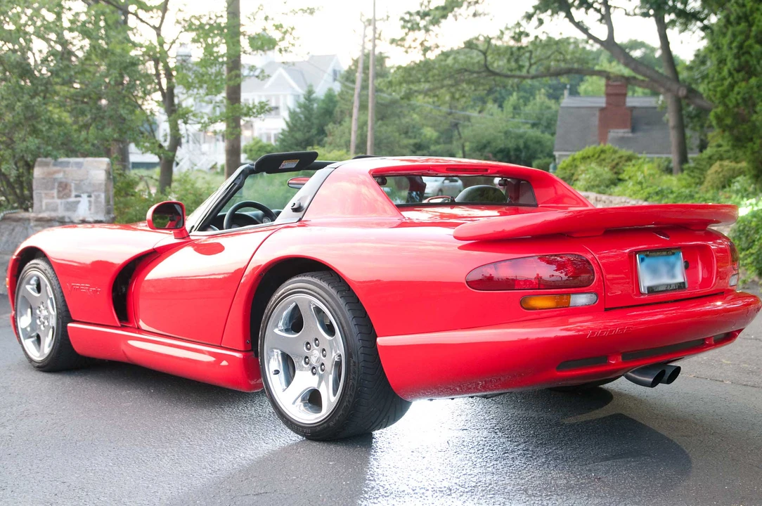2001 Dodge Viper 2nd Gen - Image 2 of 7
