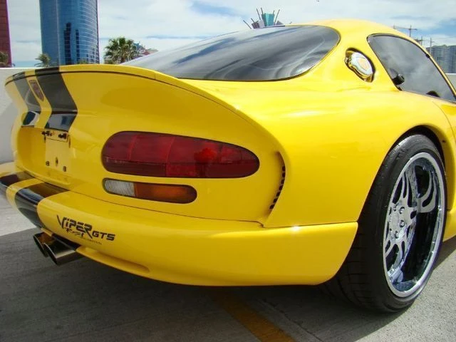 2001 Dodge Viper 2nd Gen - Image 4 of 5
