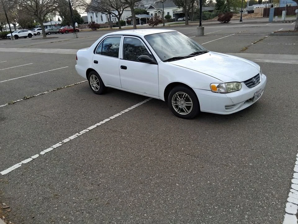 2001 Toyota Corolla 9th Gen - Image 3 of 9