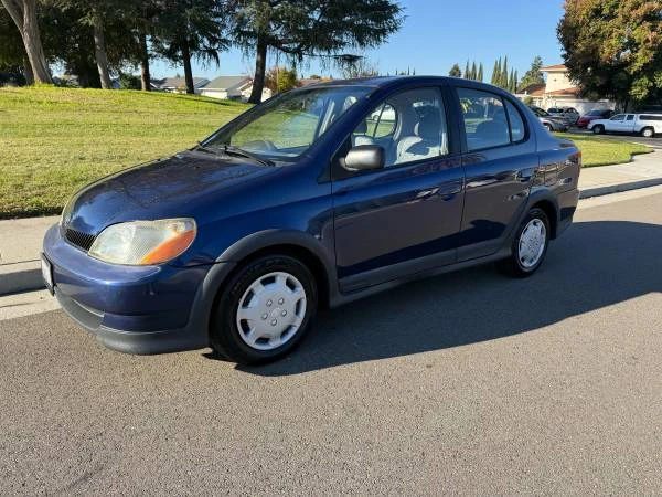 2001 Toyota Echo - Image 2 of 7