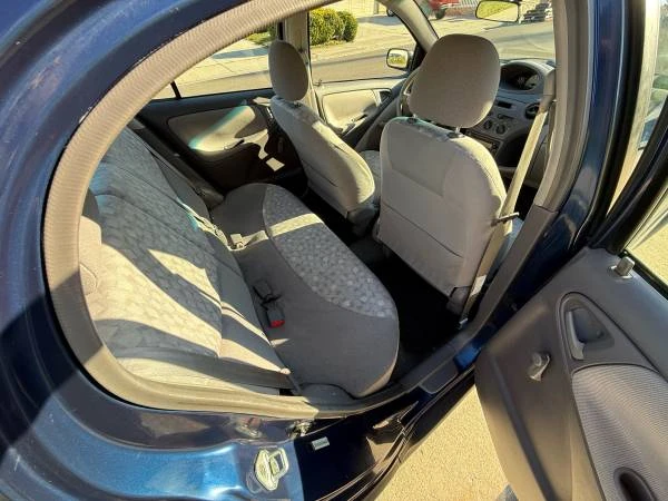 2001 Toyota Echo - Image 6 of 7