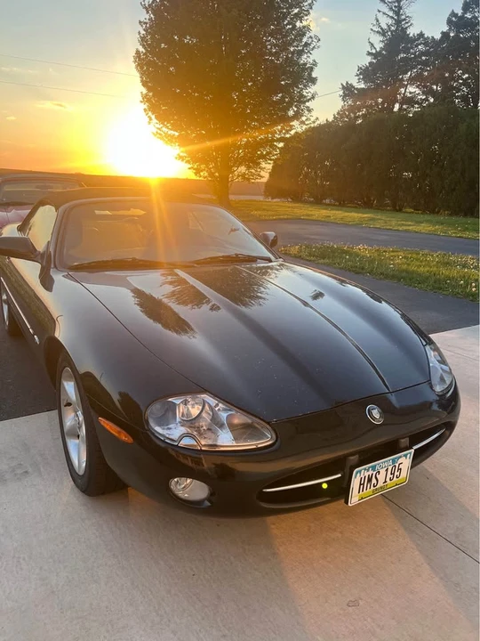 2001 Jaguar X100 XK8 - Image 2 of 5