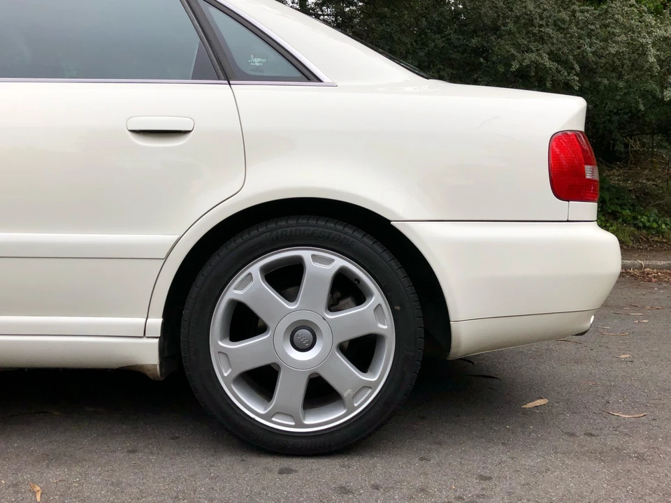 2001 Audi B5 S4 - Image 21 of 31