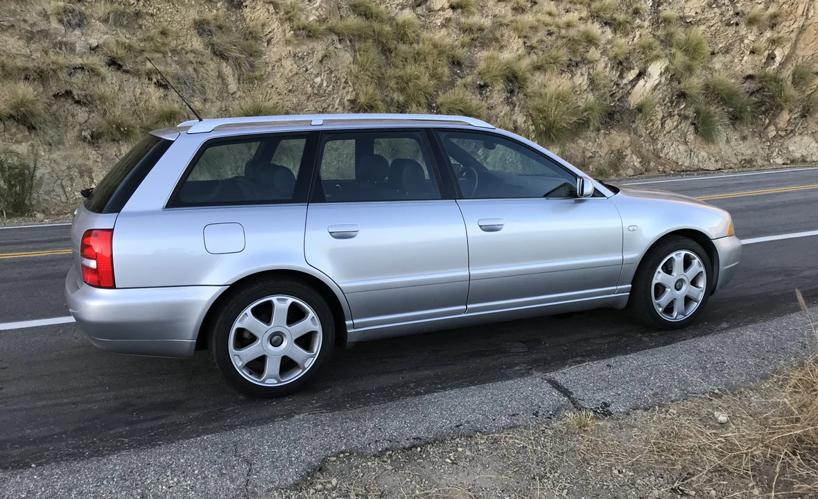 2001 Audi B5 S4 - Image 13 of 31