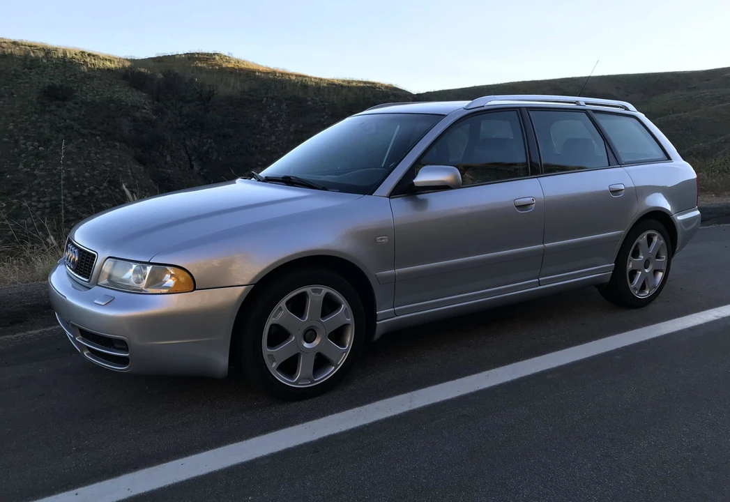 2001 Audi B5 S4 - Image 2 of 31