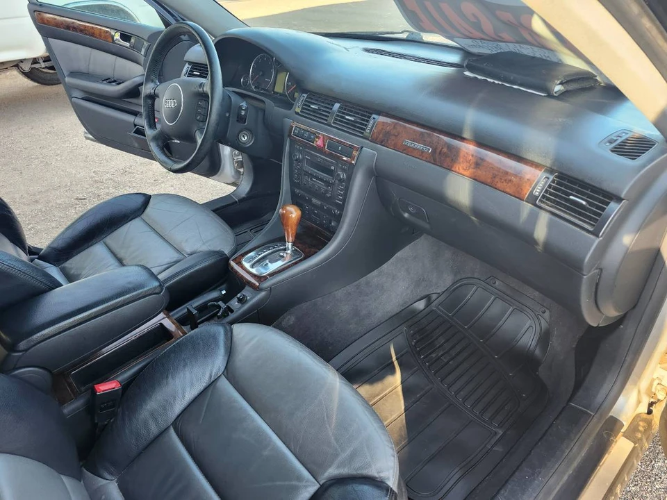2001 Audi Allroad - Image 8 of 14