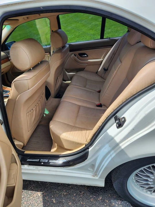 2001 BMW E39 5 Series - Image 4 of 5
