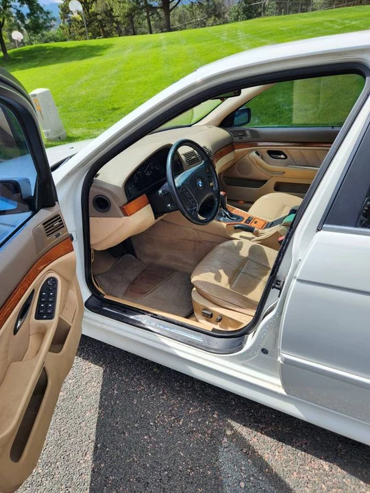 2001 BMW E39 5 Series - Image 5 of 5