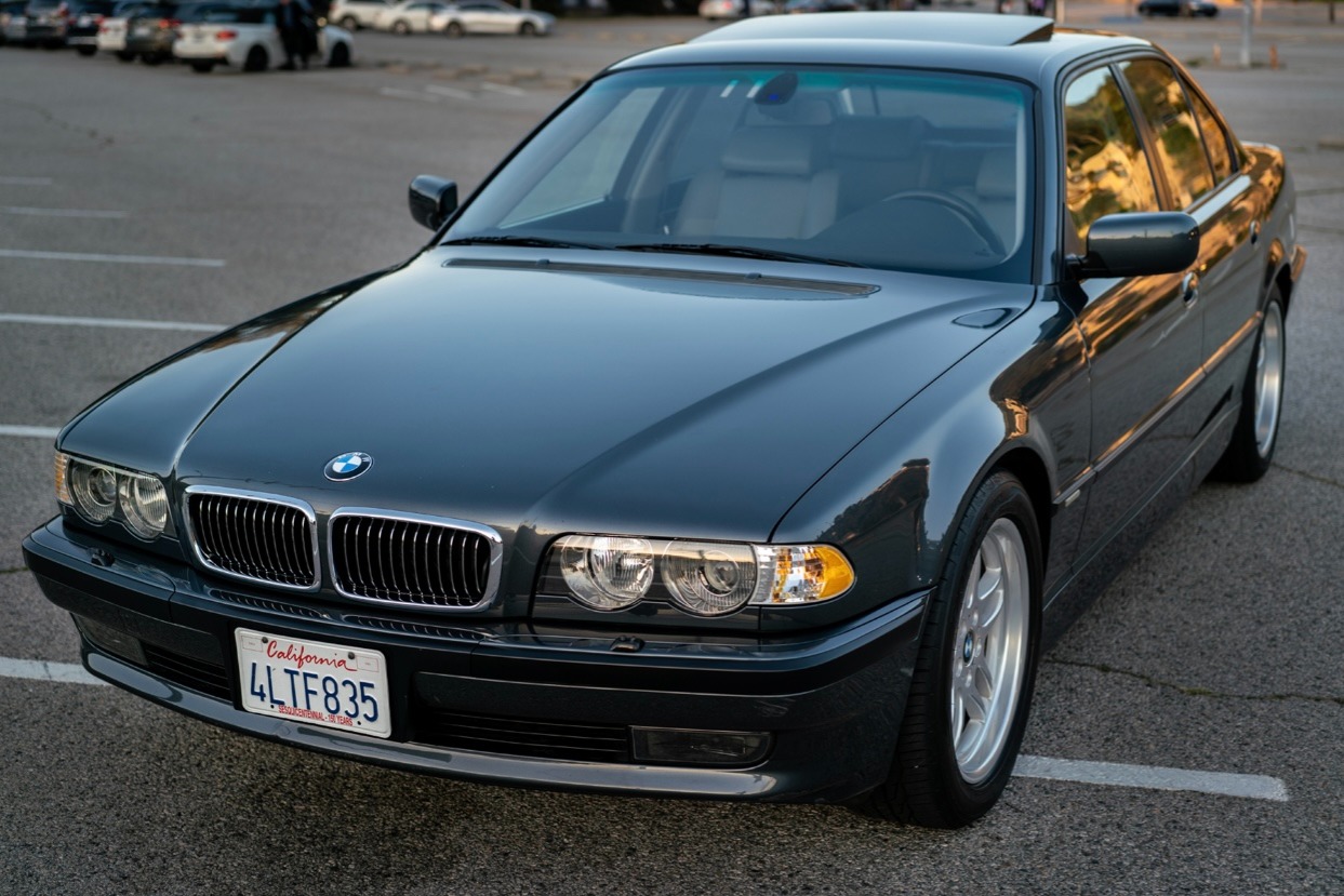 2001 BMW 740i Sport