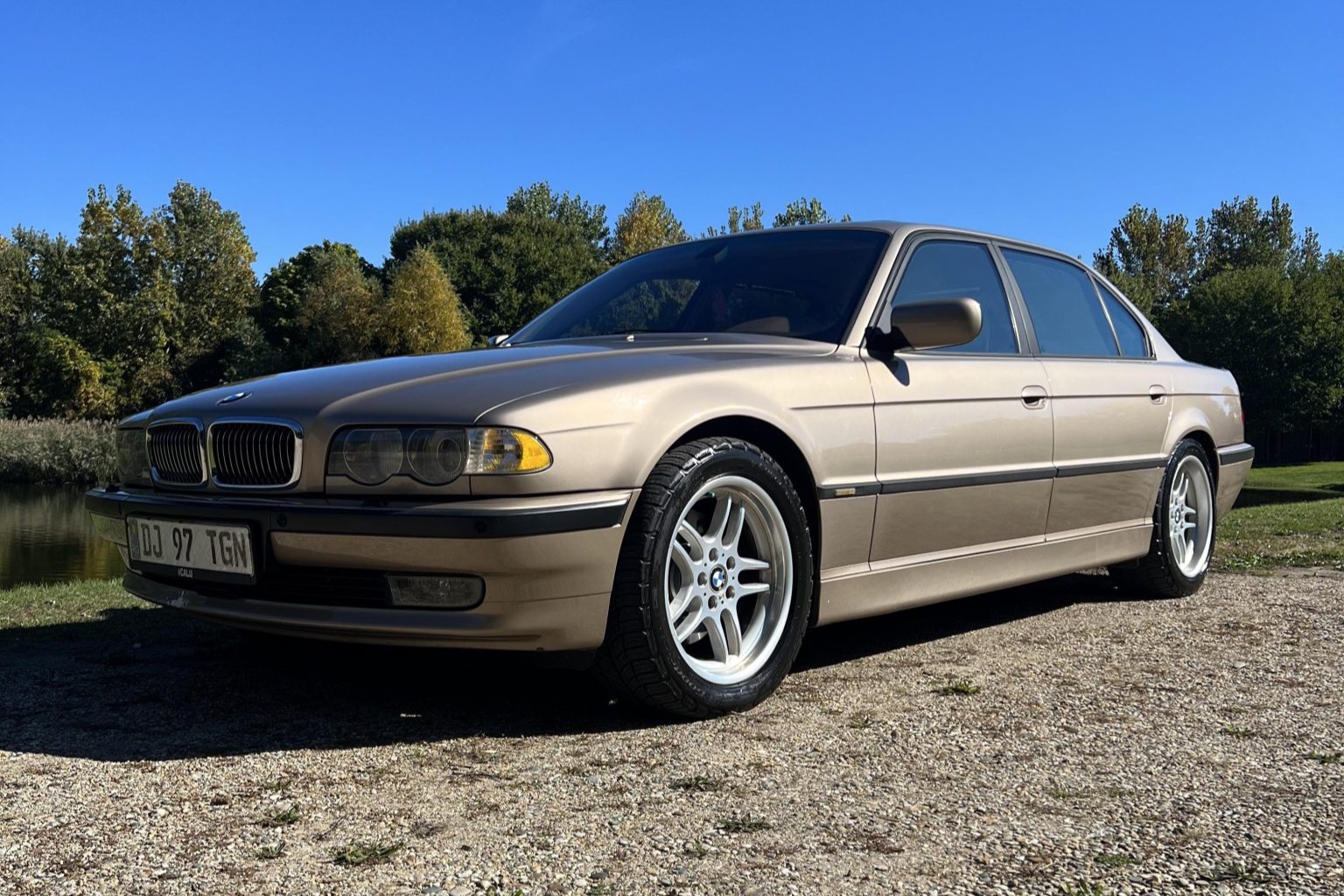 2001 BMW 750iL