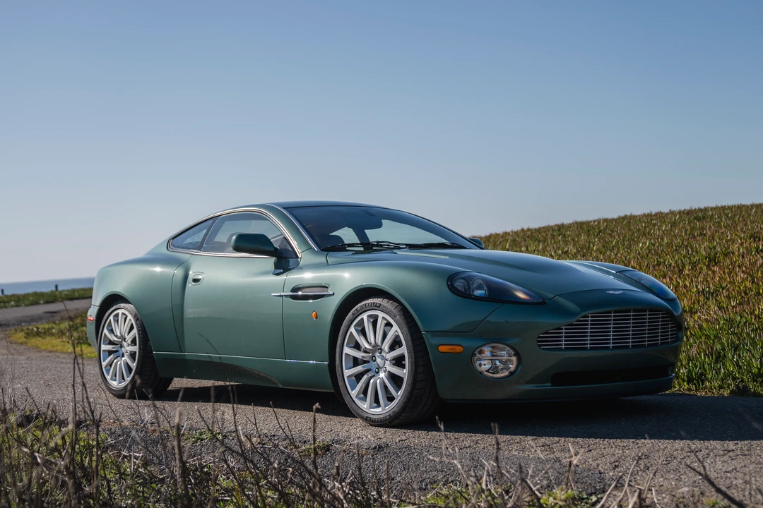 2002 Aston Martin Vanquish 1st Gen - Image 31 of 31