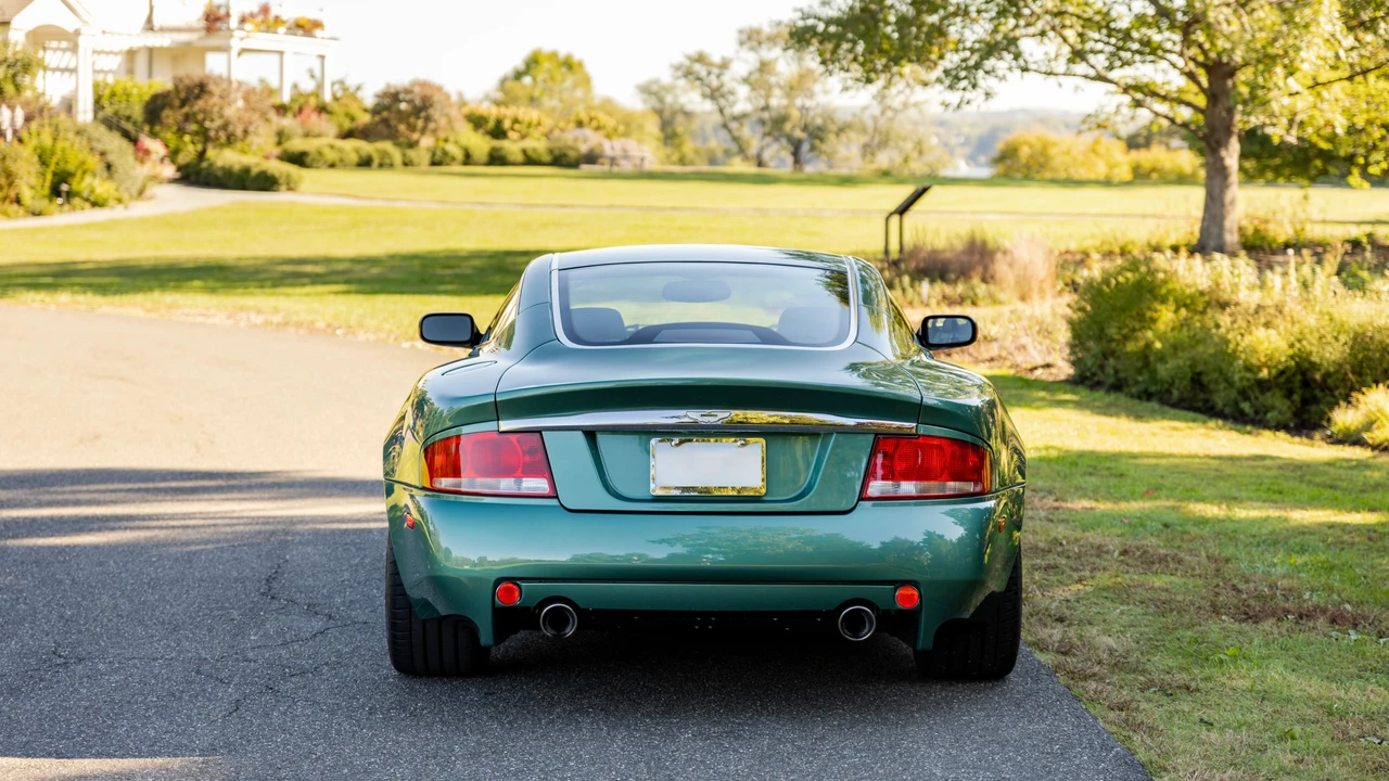 2002 Aston Martin Vanquish 1st Gen - Image 3 of 31