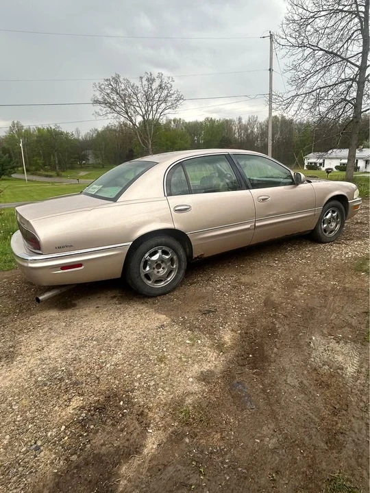 2002 Chevrolet Monte Carlo 6th Gen - Image 8 of 12