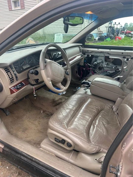 2002 Chevrolet Monte Carlo 6th Gen - Image 9 of 12
