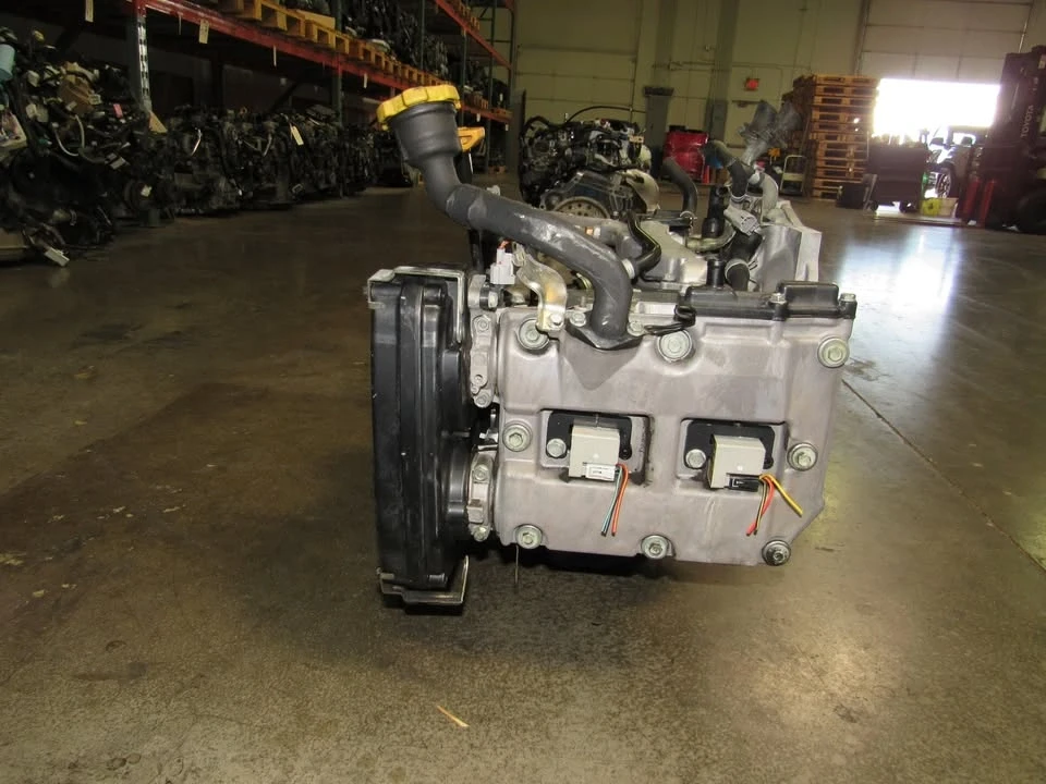 2002 Parts & Memorabilia Engines - Image 3 of 6