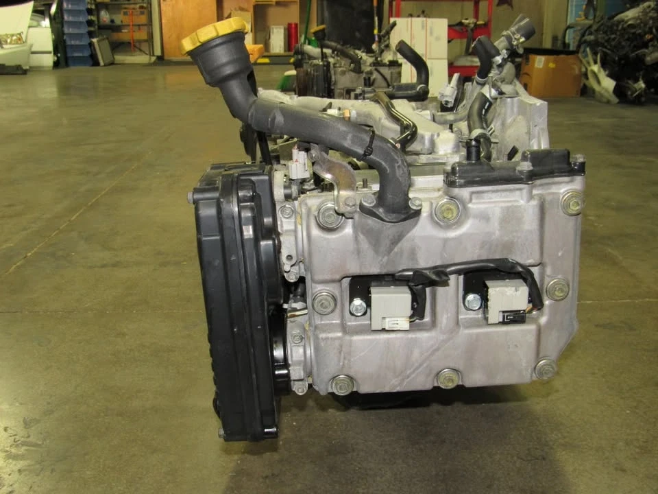 2002 Parts & Memorabilia Engines - Image 3 of 5