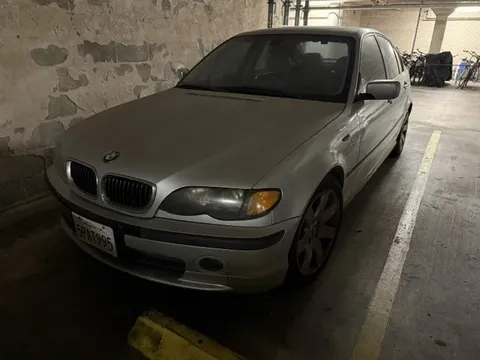 2002 BMW 330i