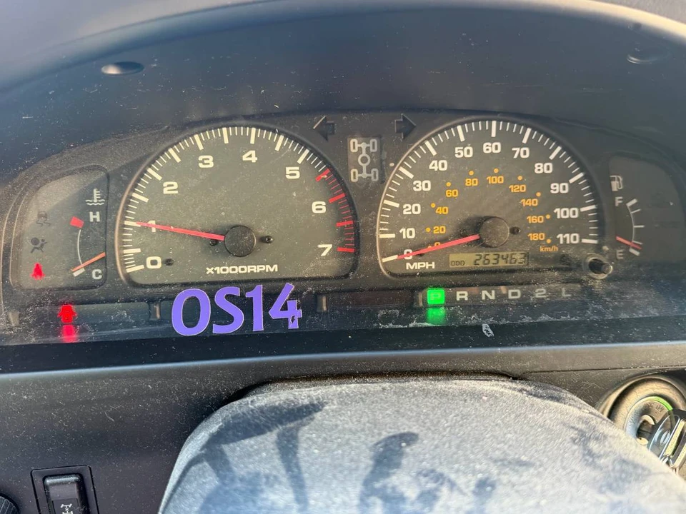 2002 Toyota 4Runner - Image 8 of 9