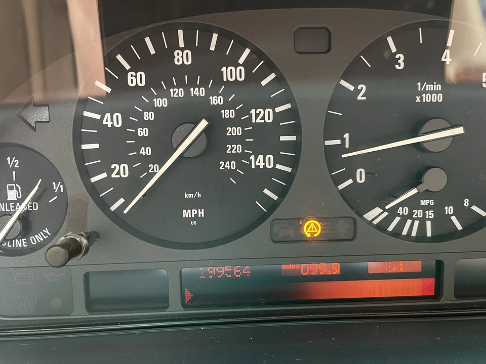 2002 BMW E39 5 Series - Image 4 of 5