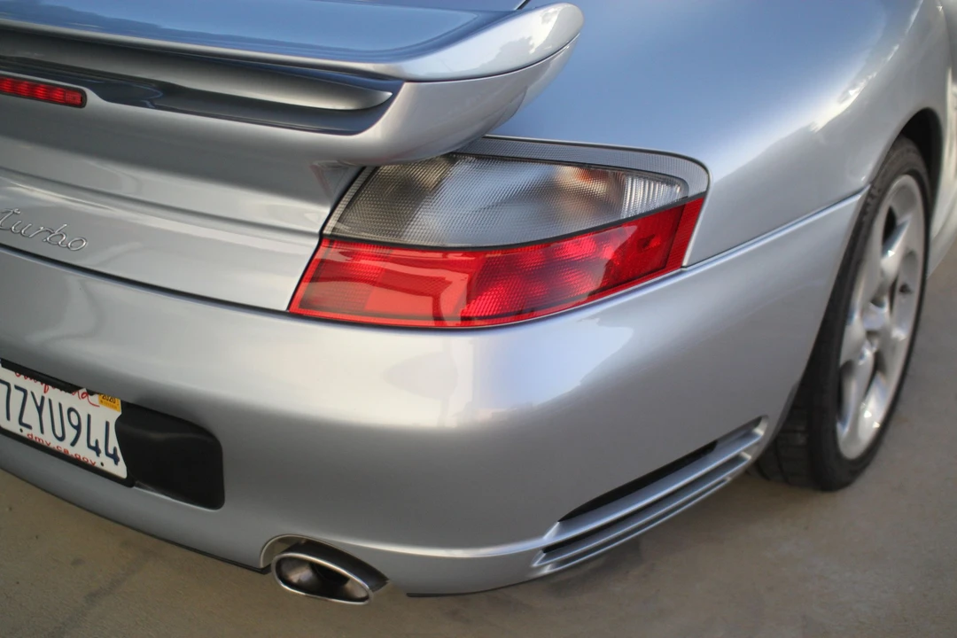 2002 Porsche 996 Turbo - Image 15 of 31