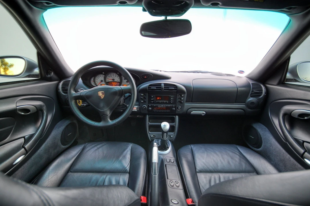 2002 Porsche 996 Turbo - Image 28 of 31