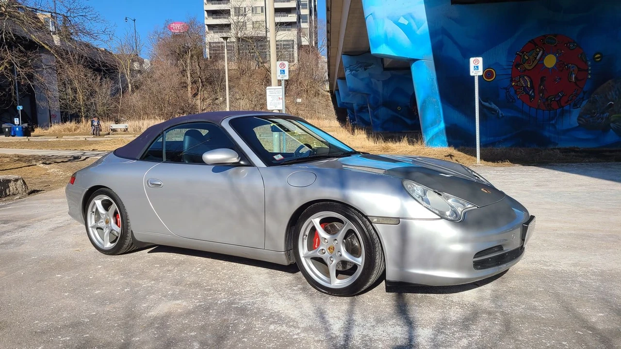 2002 Porsche 996 Carrera - Image 14 of 20