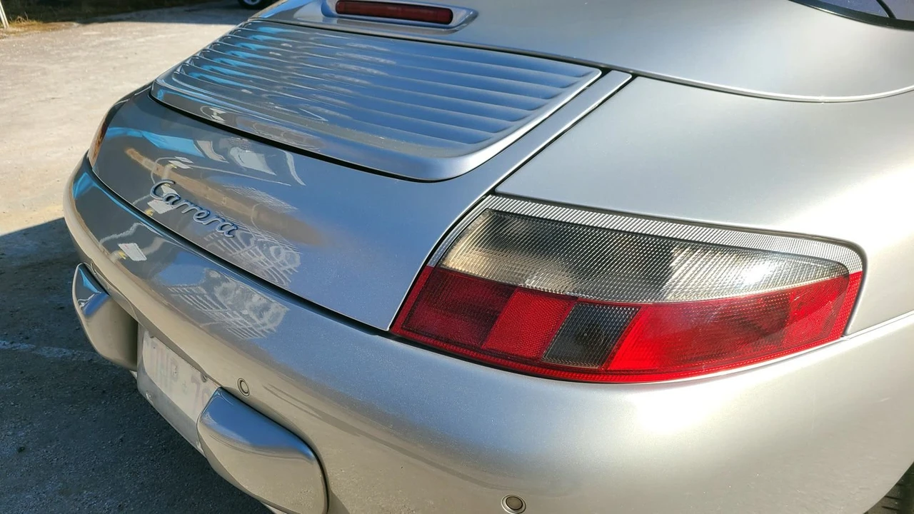 2002 Porsche 996 Carrera - Image 5 of 20