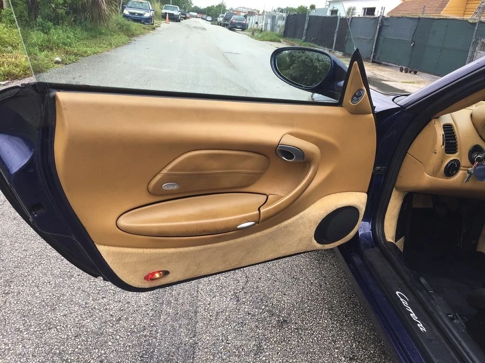 2002 Porsche 996 Carrera - Image 15 of 28