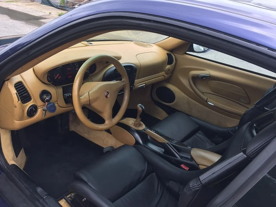 2002 Porsche 996 Carrera - Image 9 of 28