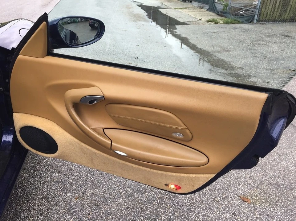 2002 Porsche 996 Carrera - Image 16 of 28