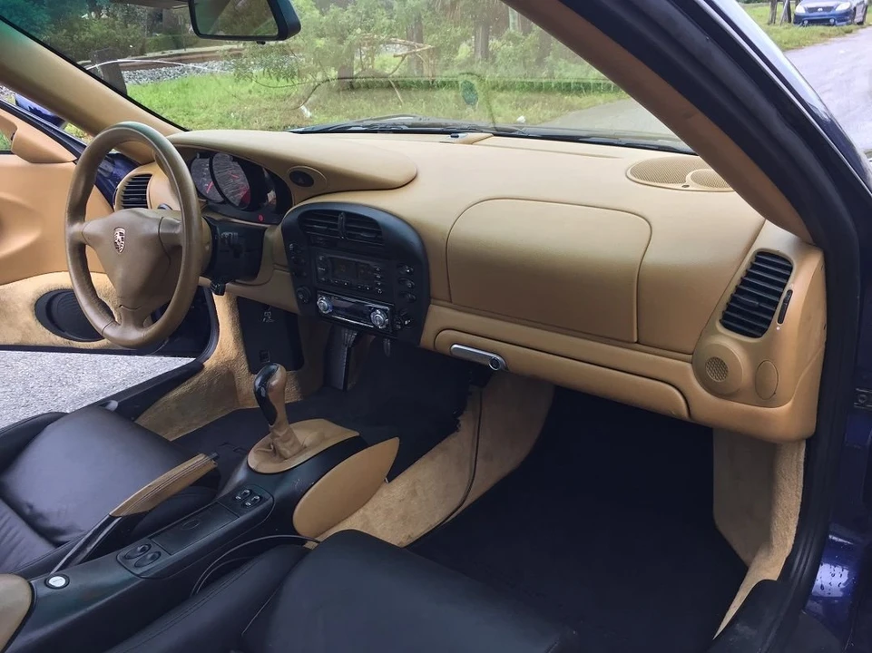 2002 Porsche 996 Carrera - Image 14 of 28