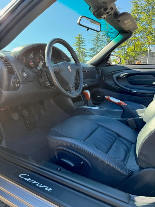 2002 Porsche 996 Carrera - Image 18 of 18