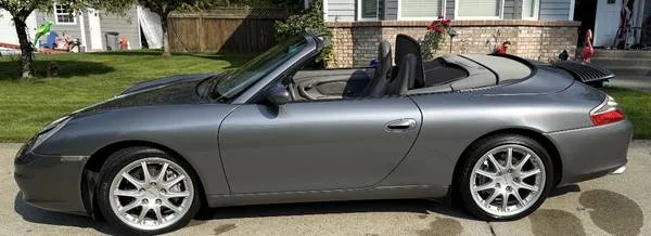 2002 Porsche 911 Carrera 4 Cabriolet