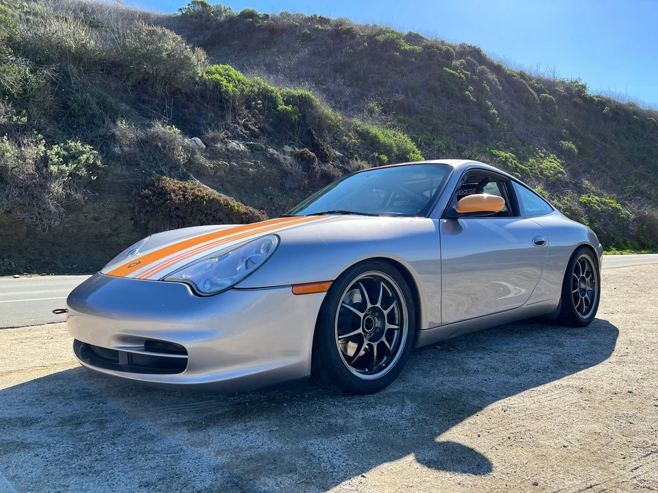 2002 Porsche 996 Carrera - Image 28 of 31