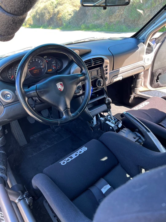 2002 Porsche 996 Carrera - Image 29 of 31