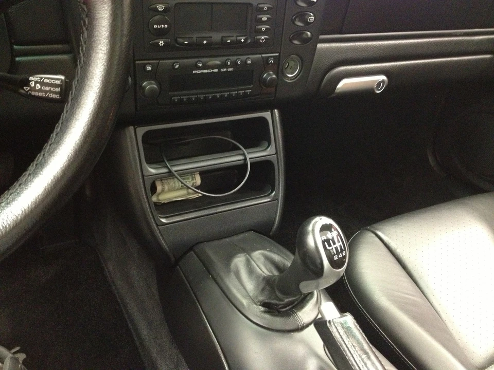 2002 Porsche 996 Carrera - Image 19 of 31