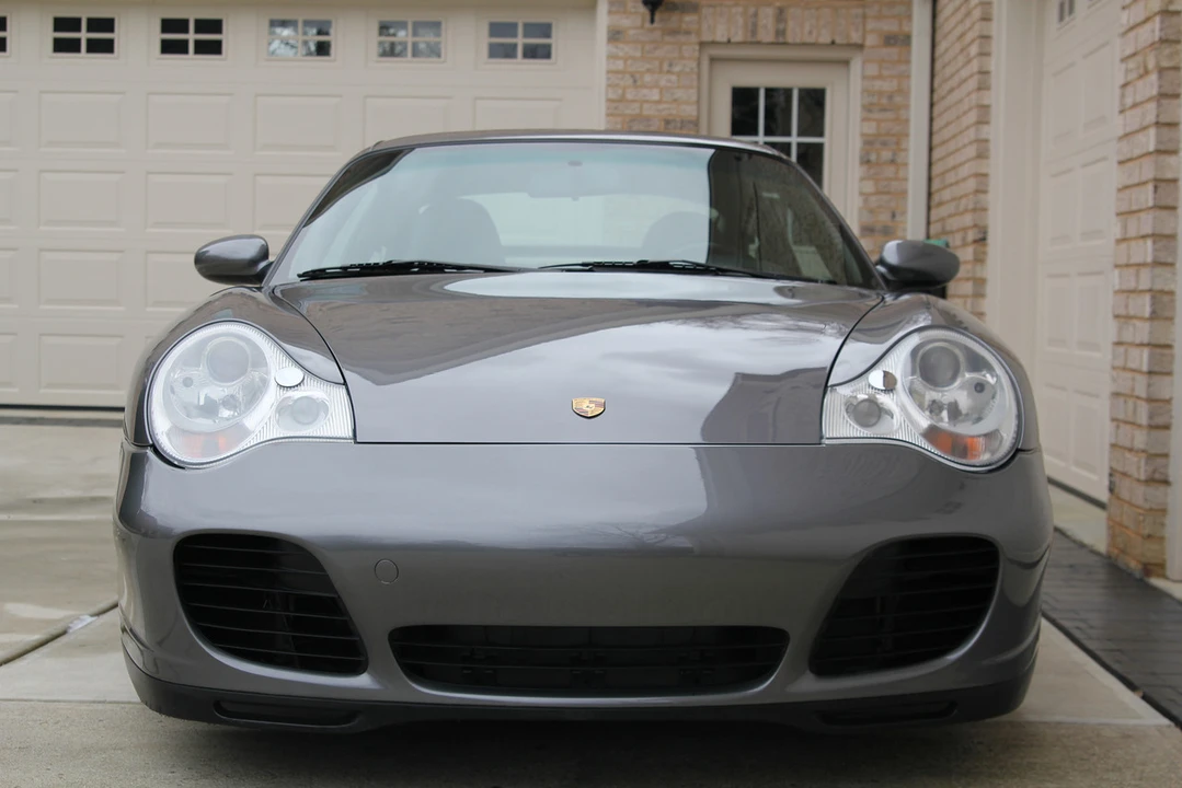2002 Porsche 996 Carrera - Image 24 of 31