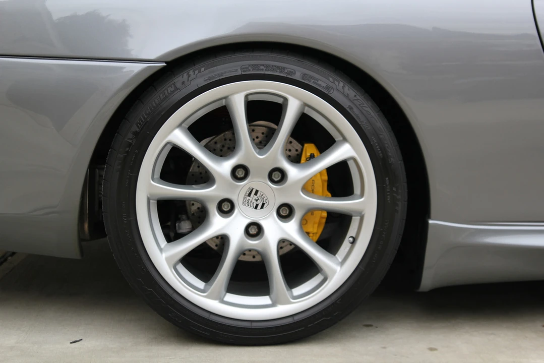 2002 Porsche 996 Carrera - Image 29 of 31