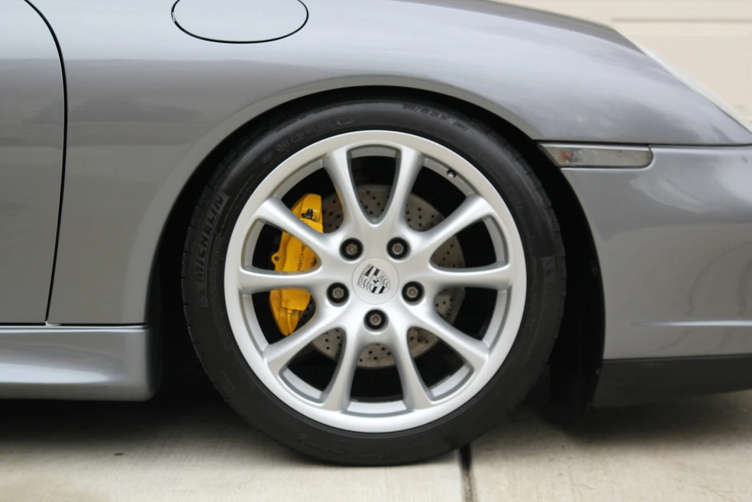 2002 Porsche 996 Carrera - Image 12 of 31