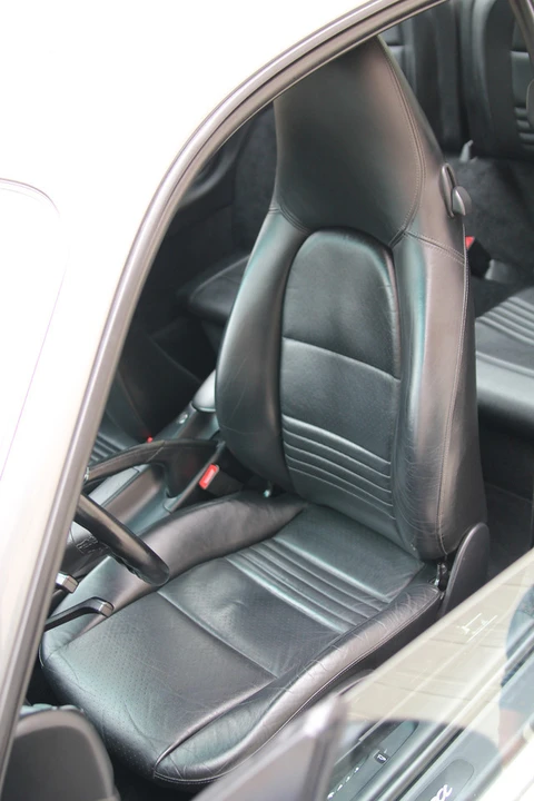 2002 Porsche 996 Carrera - Image 9 of 31