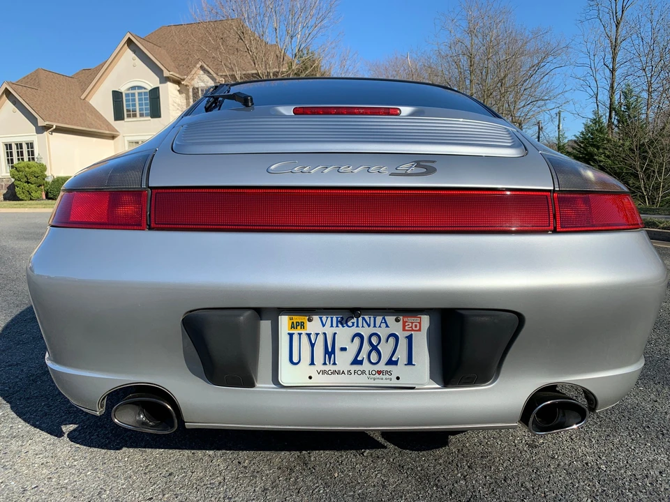 2002 Porsche 996 Carrera 4S - Image 11 of 31