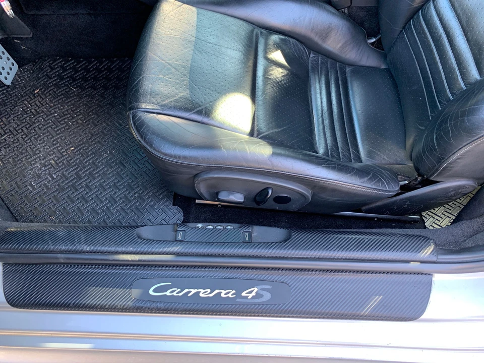 2002 Porsche 996 Carrera 4S - Image 24 of 31
