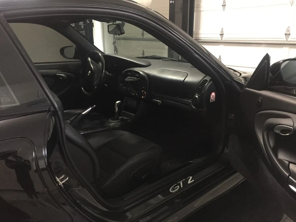 2002 Porsche 996 GT2 - Image 19 of 27