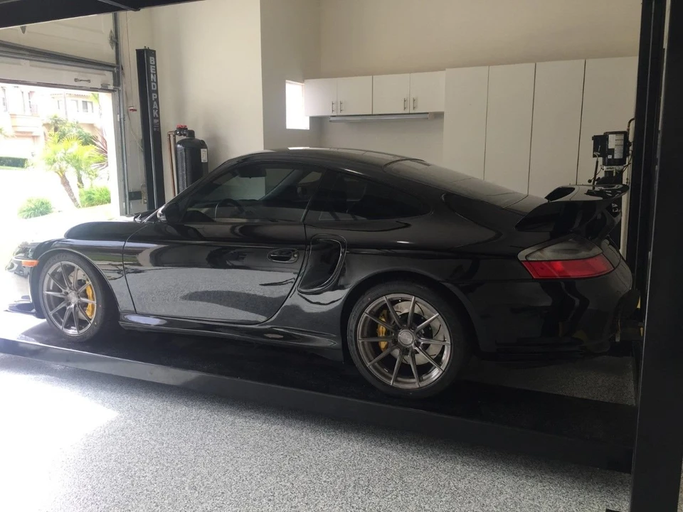2002 Porsche 996 GT2 - Image 2 of 27