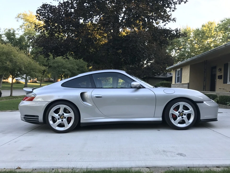 2002 Porsche 996 Turbo - Image 11 of 12