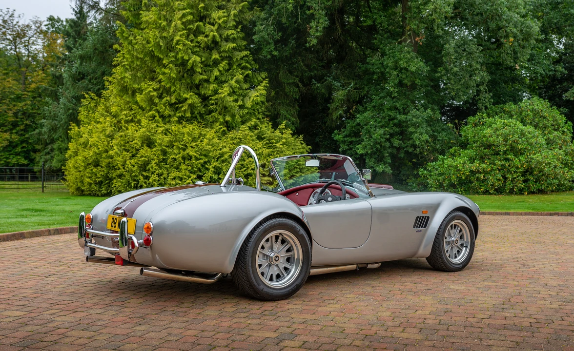 2002 Shelby Cobra Replica - Image 8 of 31