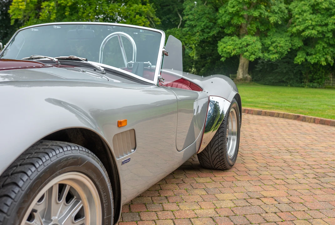 2002 Shelby Cobra Replica - Image 19 of 31