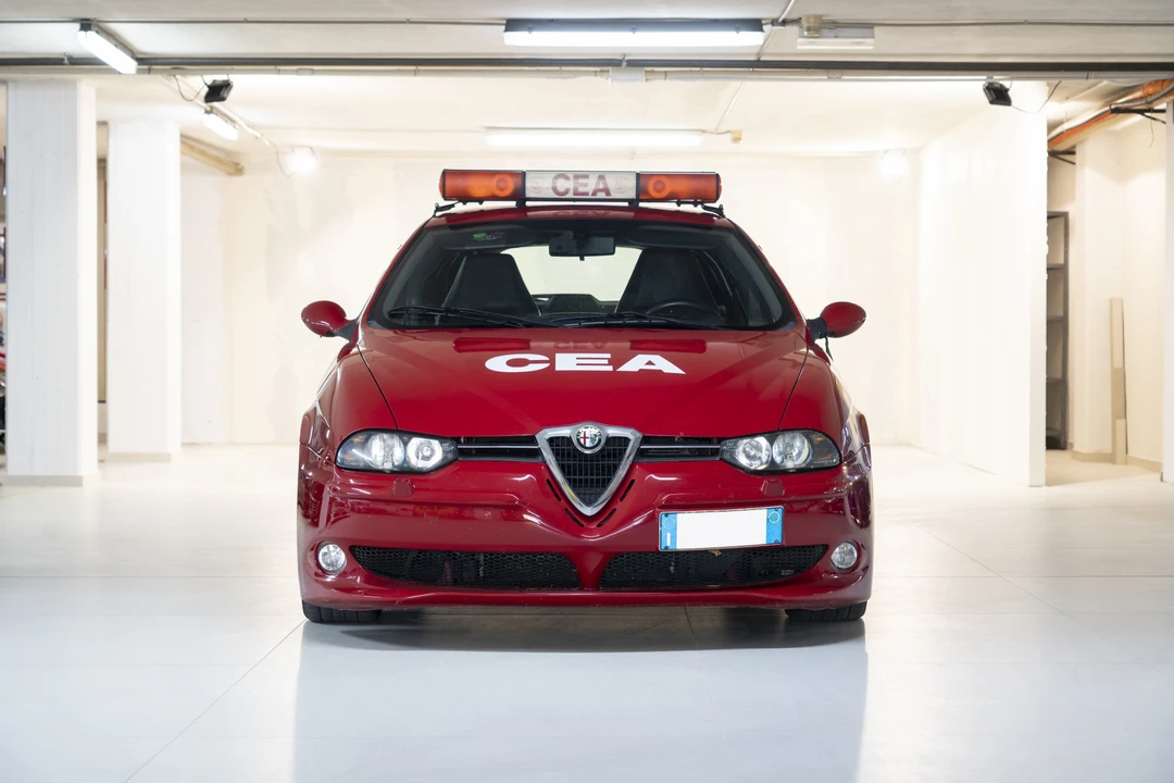 2002 Alfa Romeo 156 GTA - Image 9 of 18