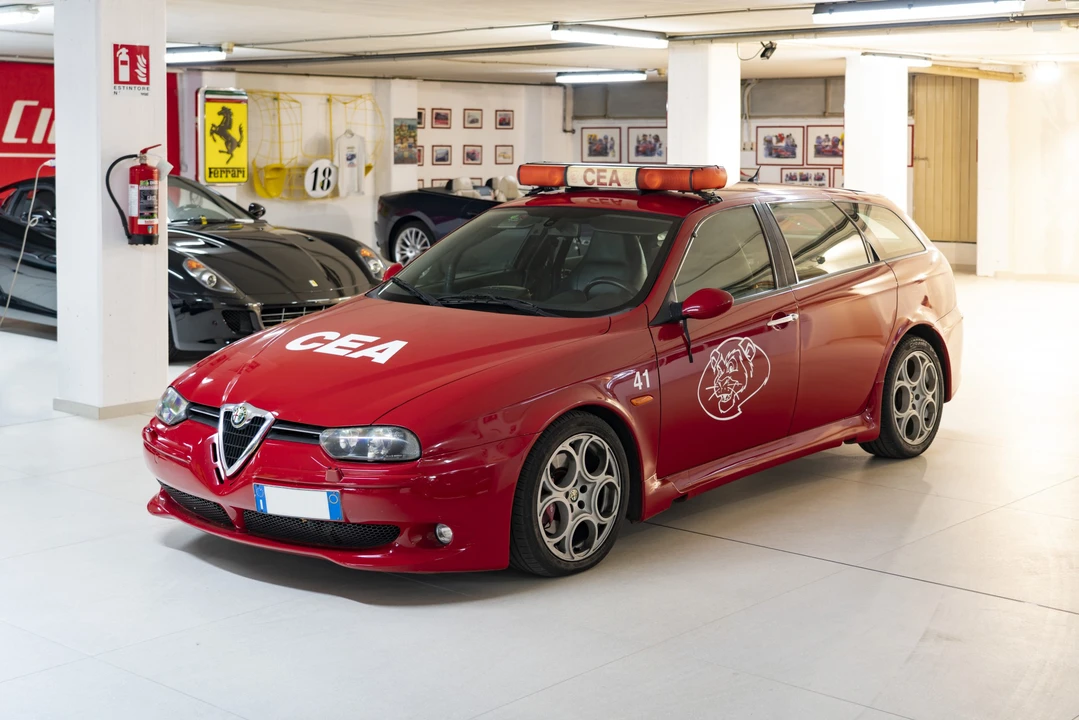 2002 Alfa Romeo 156 GTA - Image 7 of 18